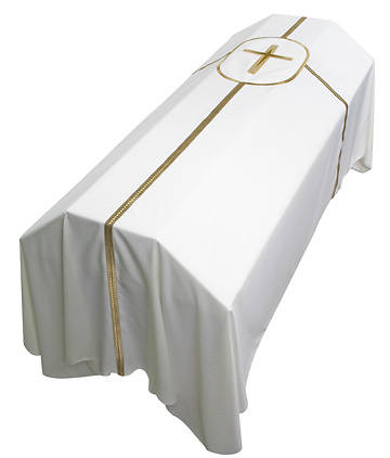 Picture of Ivory Liberty with Star Cross Small Funeral Pall 7' X 5'