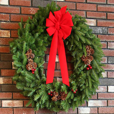 Picture of Fresh-Cut Balsam Christmas Wreath 36 Inch