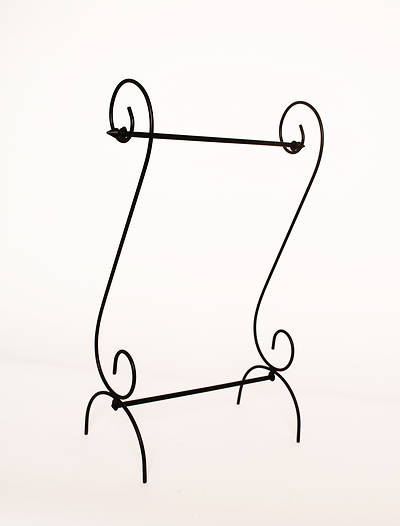 Picture of Estate Scroll Garden Flag Stand