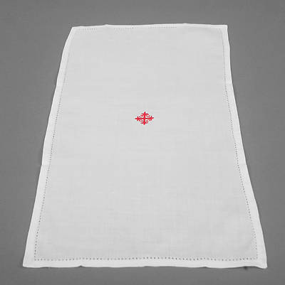 Picture of 100% Cotton Purificator with Red Cross and Vine - Pack of 3