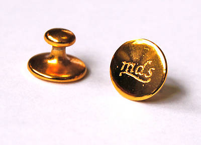 Picture of Brass Collar Buttons