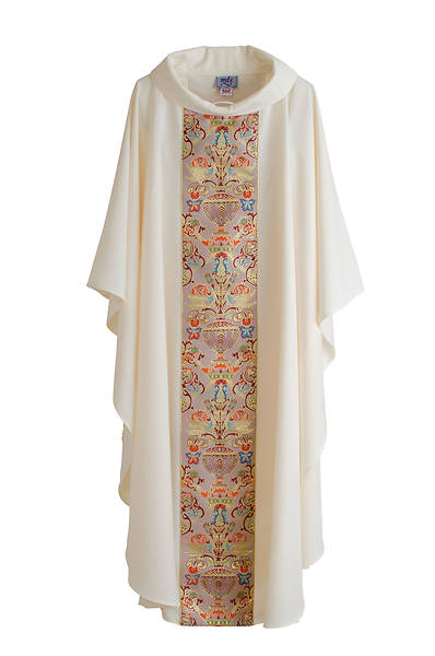 Picture of MDS Classic Coronation Ivory Chasuble